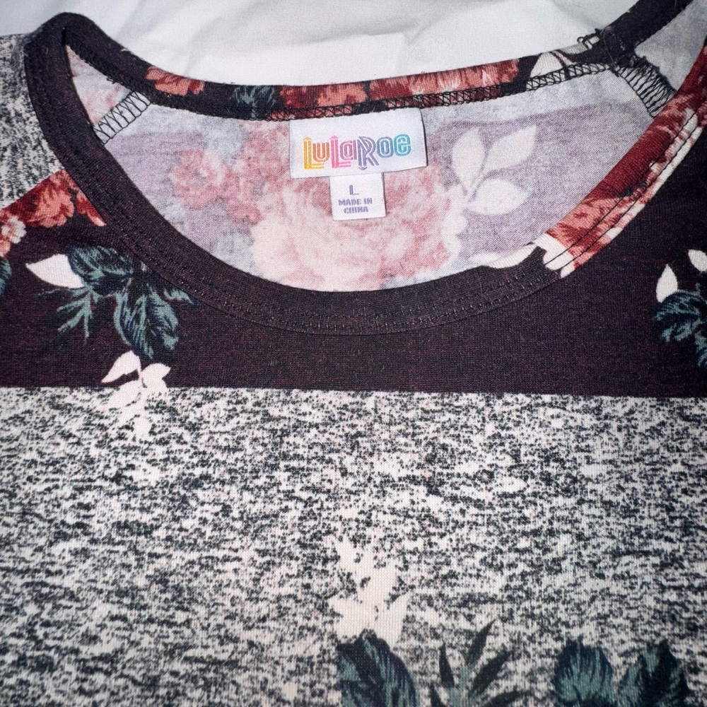 Lularoe Randy - Picture 2 of 4